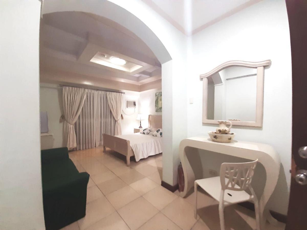 Casa Micarosa Hotel مانيلا المظهر الخارجي الصورة