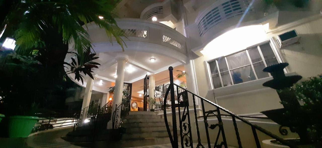 Casa Micarosa Hotel مانيلا المظهر الخارجي الصورة