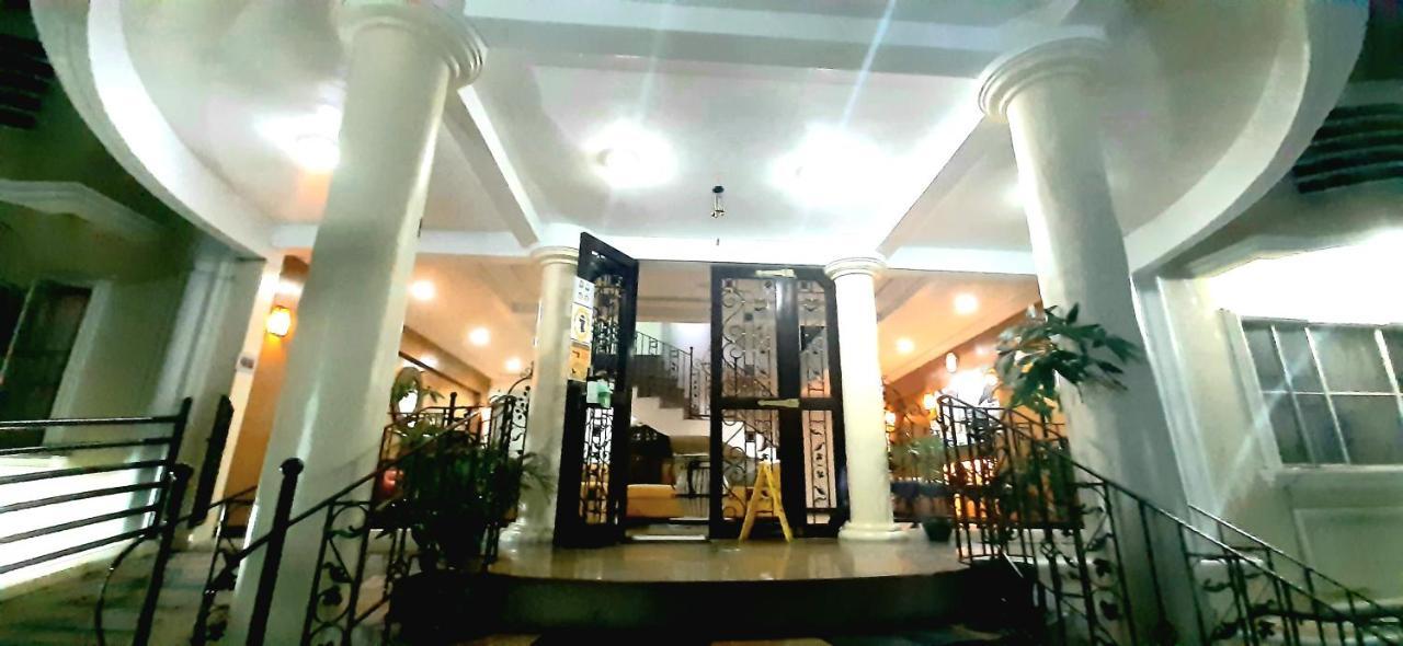 Casa Micarosa Hotel مانيلا المظهر الخارجي الصورة