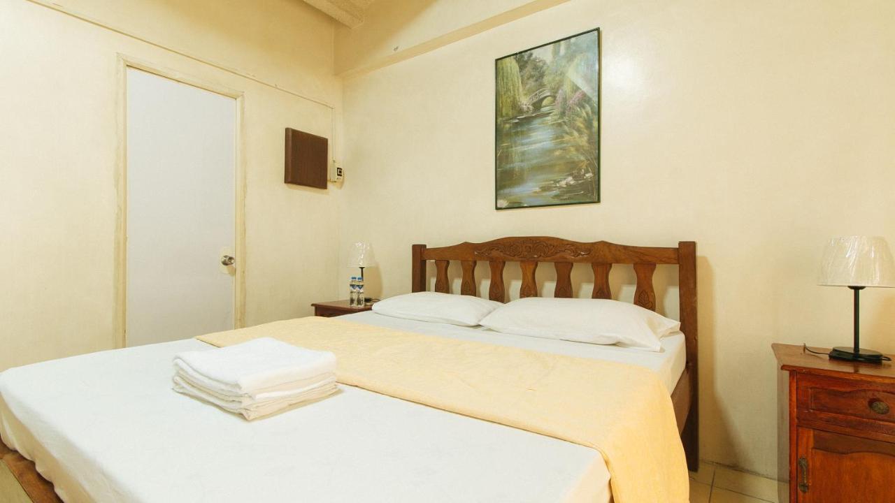 Casa Micarosa Hotel مانيلا المظهر الخارجي الصورة